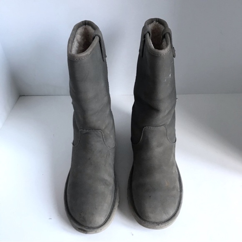 UGG Womens Malindi Leather Sheepskin Mid Calf Winter Boots Size 6